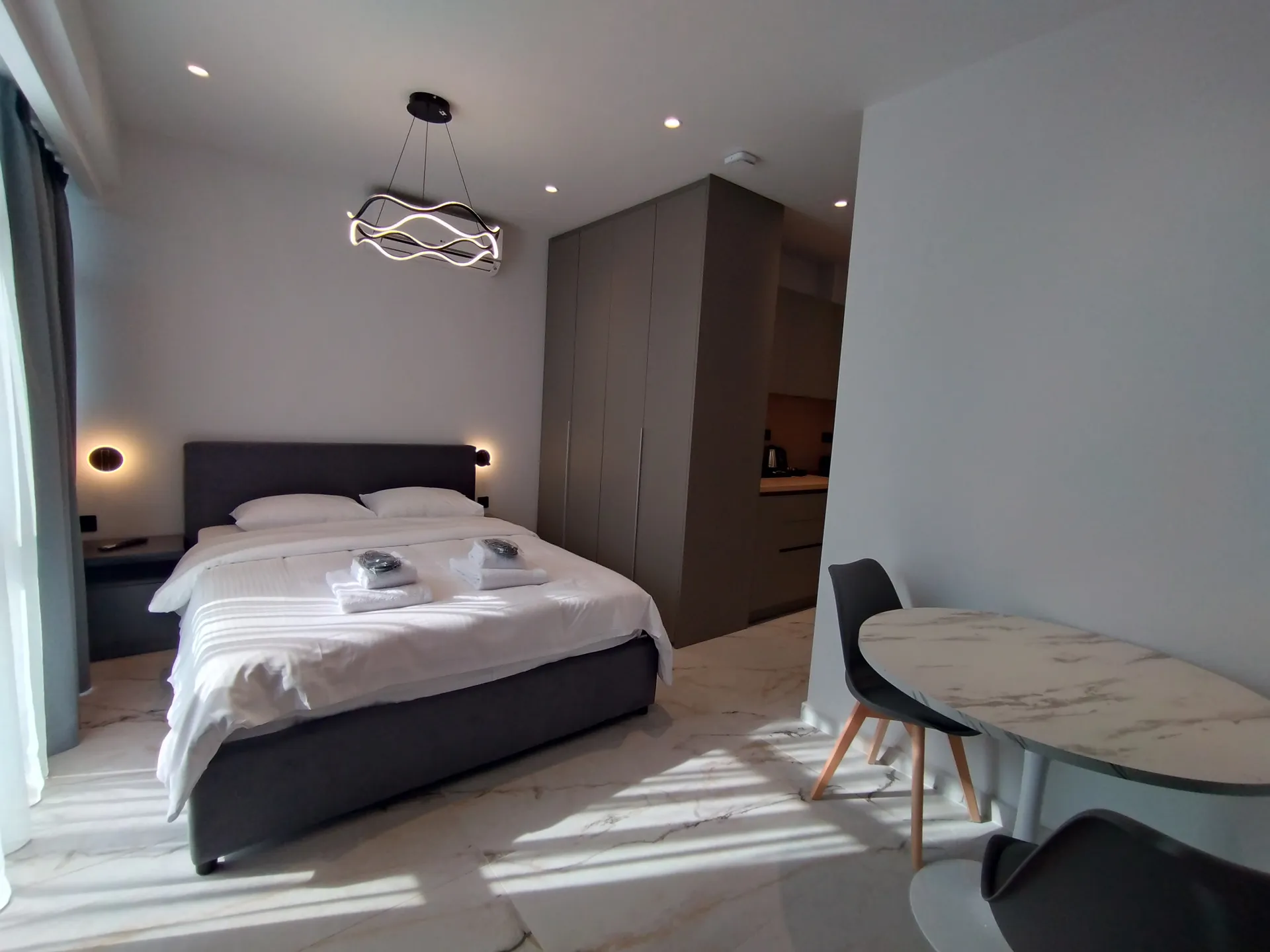 Tiara Holidays - Vardaris Apartments - Superior studio - bedroom
